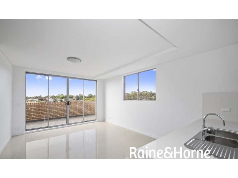 15/38-40 Gover Street, Peakhurst NSW 2210