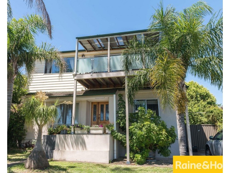 33 Tyalgum Avenue, Panania NSW 2213