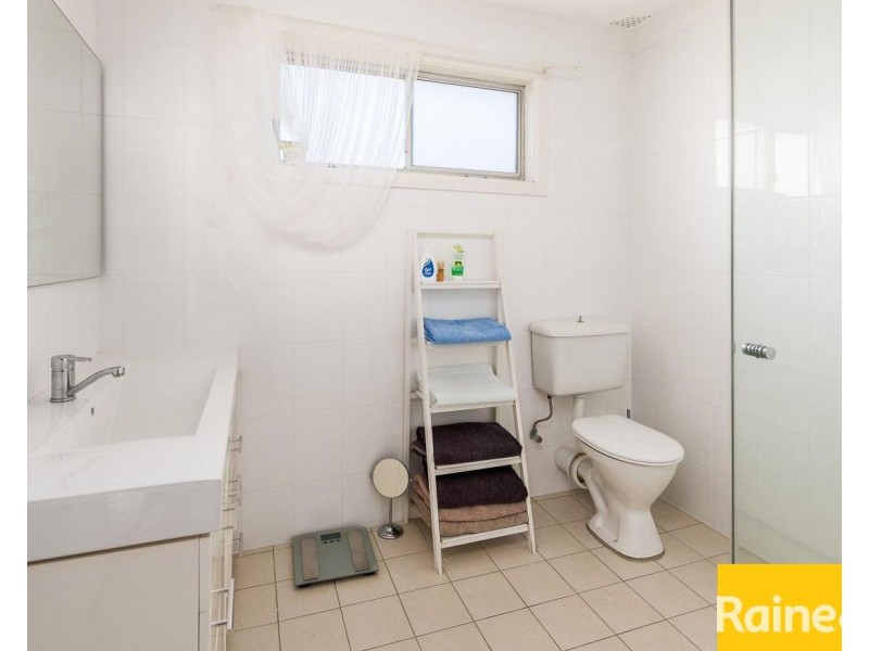 33 Tyalgum Avenue, Panania NSW 2213