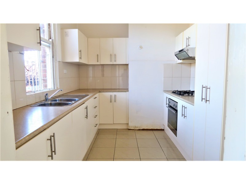 6 Allan ave, Belmore NSW 2192