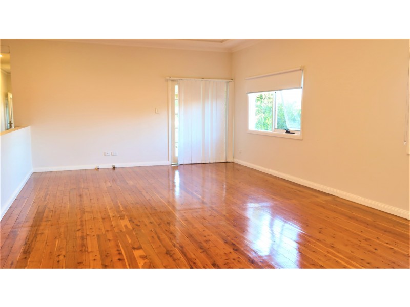 28 Resthaven  road, Bankstown NSW 2200