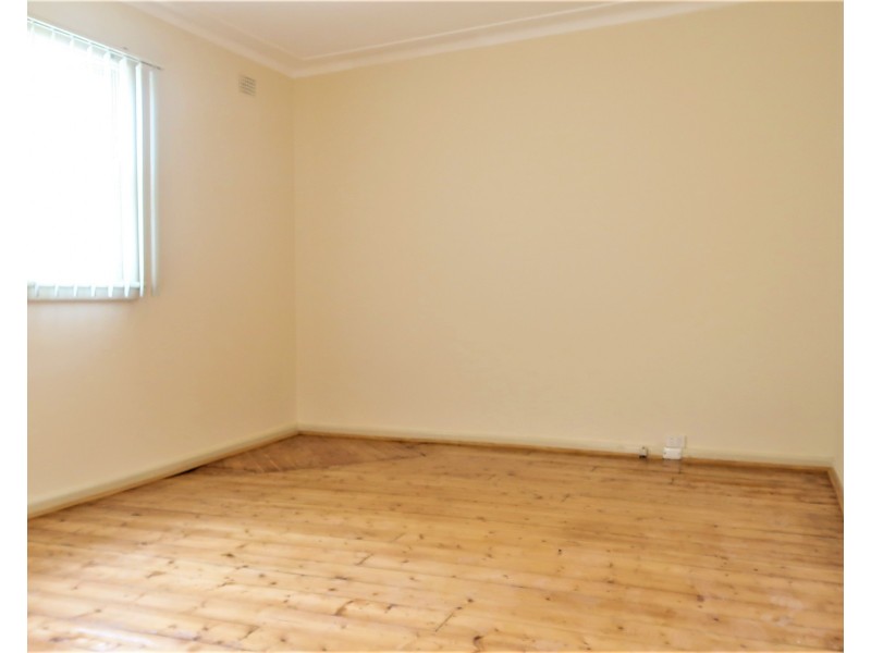 54 Allum St, Bankstown NSW 2200