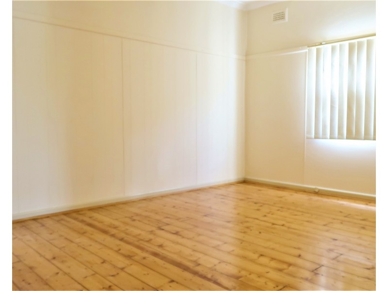 54 Allum St, Bankstown NSW 2200