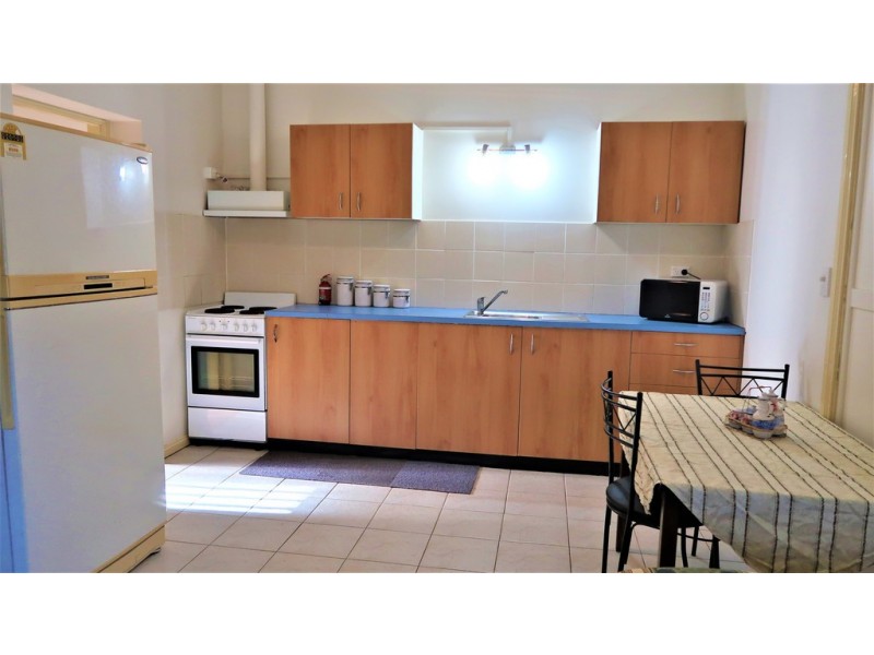 10 Sealy St, Mount Lewis NSW 2190