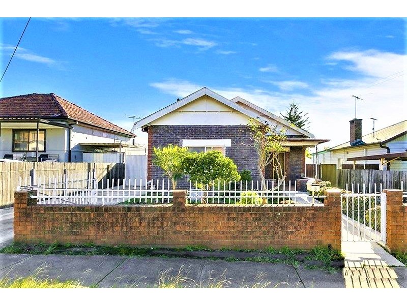 5 Hudson st, South Granville NSW 2142