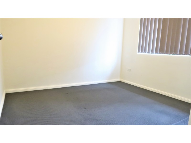 31/21-27 Amy St, Regents Park NSW 2143