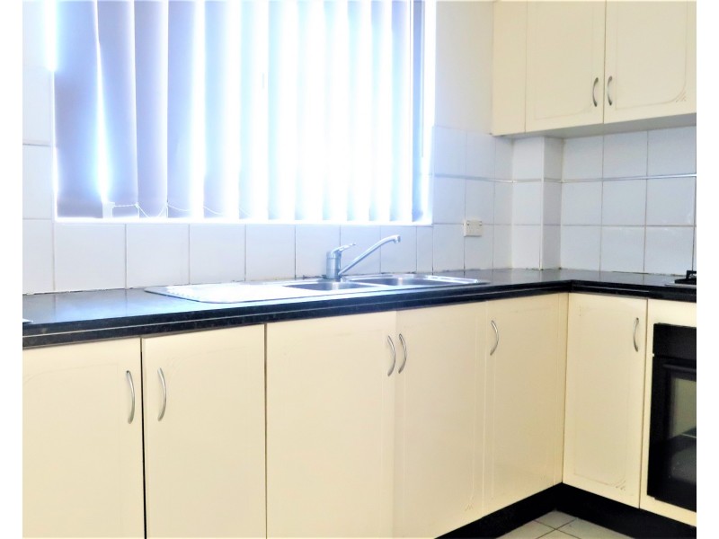 31/21-27 Amy St, Regents Park NSW 2143