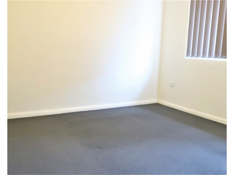 31/21-27 Amy St, Regents Park NSW 2143