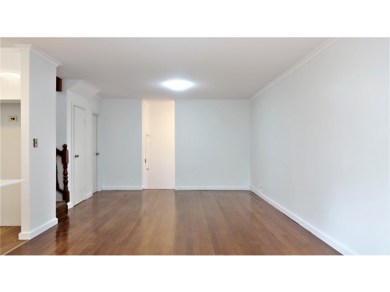 136/1 RiverPark Drive, Liverpool NSW 2170