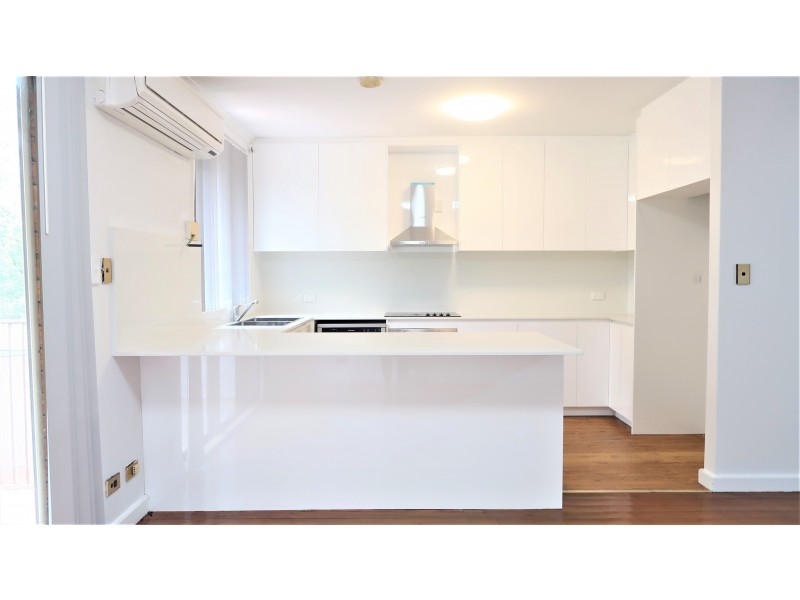 136/1 RiverPark Drive, Liverpool NSW 2170