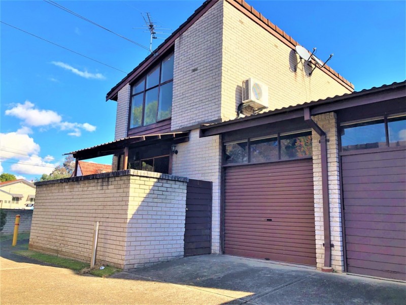 1 / 26 Brunker Rd, Yagoona NSW 2199