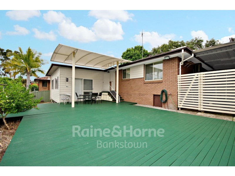 8 Oakborne Rd, Liverpool NSW 2170