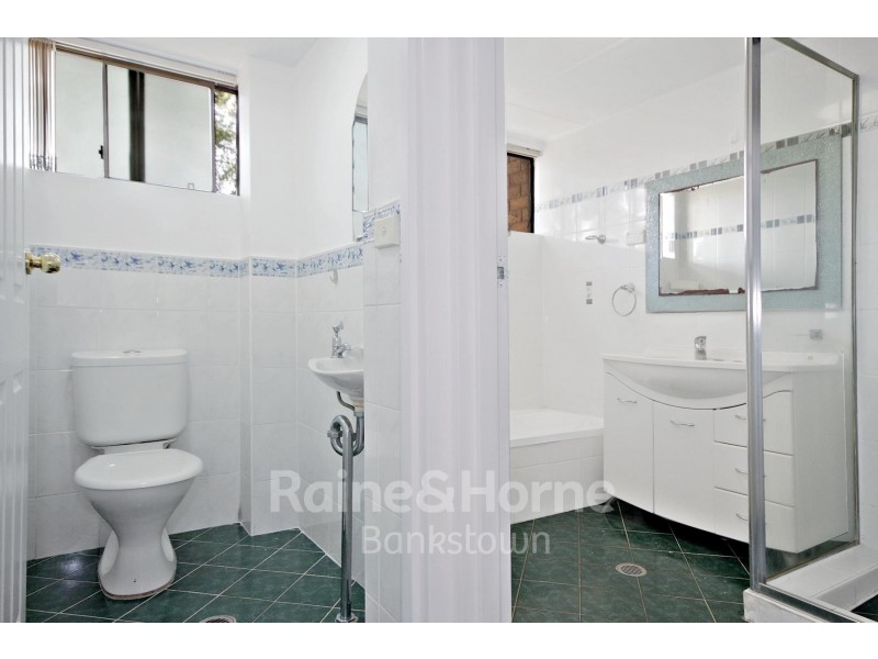 13/20 Myrtle Rd, Bankstown NSW 2200