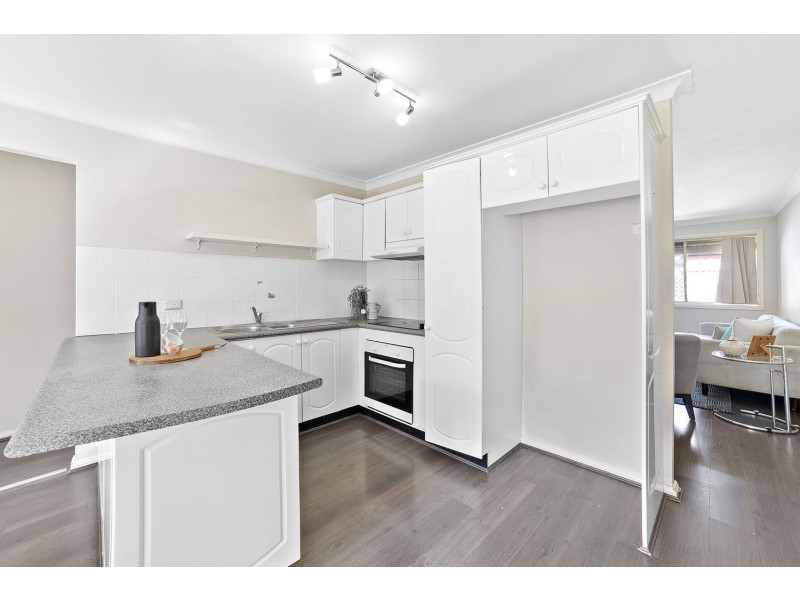 3/8 Lee St, Condell Park NSW 2200