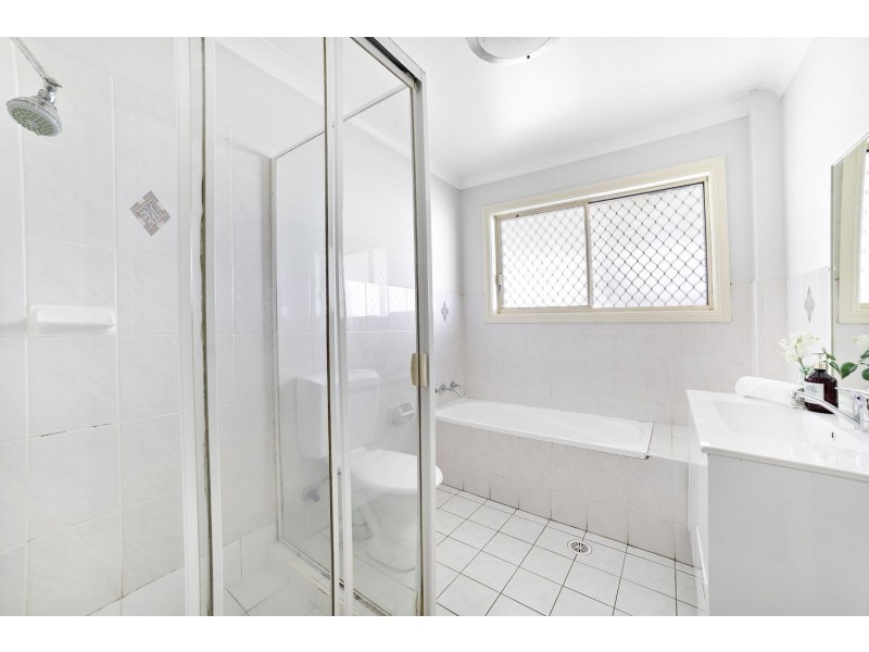 3/8 Lee St, Condell Park NSW 2200