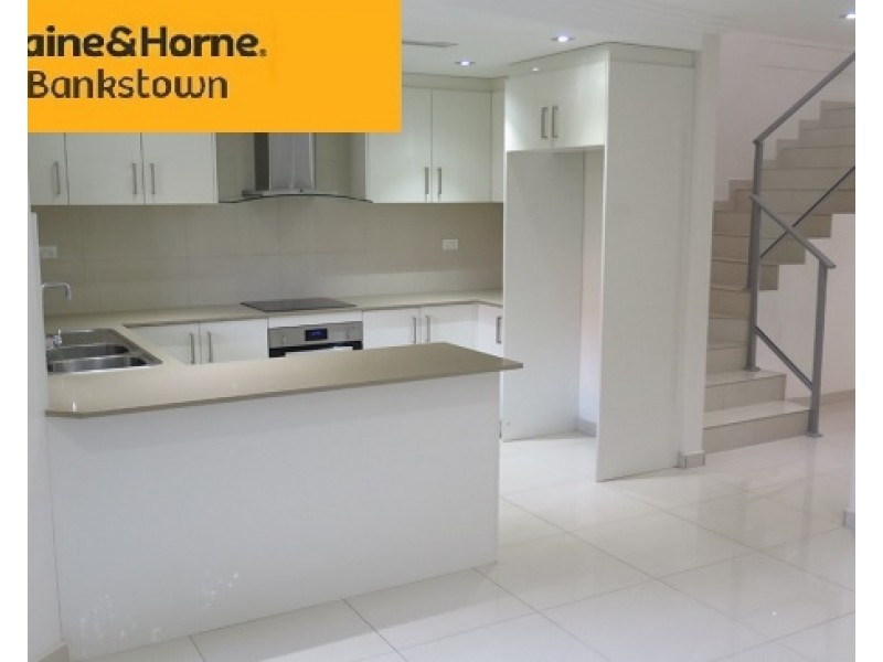 106 Acacia Ave, Greenacre NSW 2190