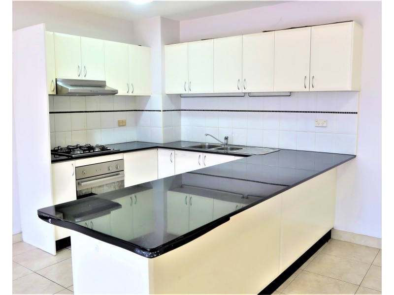 3/3- 7 Fetherstone st, Bankstown NSW 2200