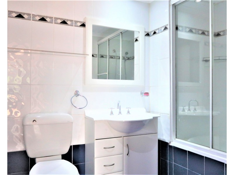 3/3- 7 Fetherstone st, Bankstown NSW 2200