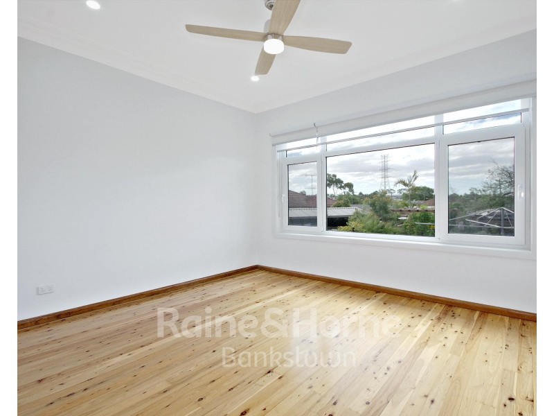 17 Gilliver crescent, Greenacre NSW 2190