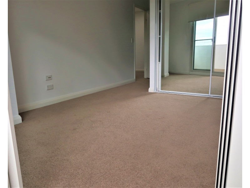 906/61 Rickard Rd, Bankstown NSW 2200