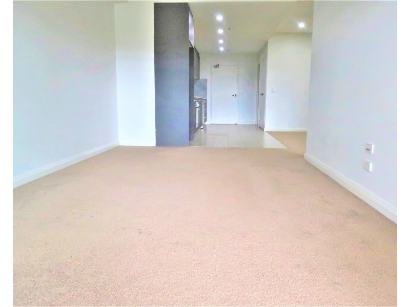 906/61 Rickard Rd, Bankstown NSW 2200