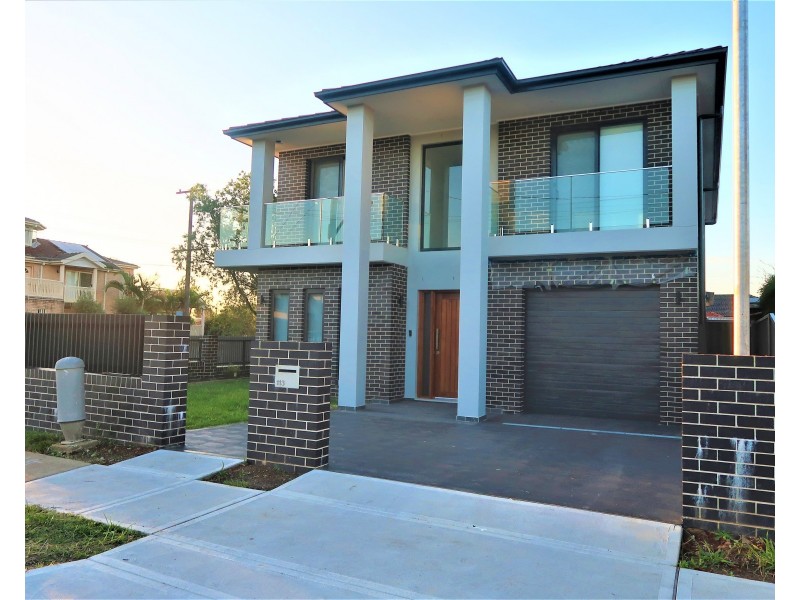 113 old kent rd, Greenacre NSW 2190