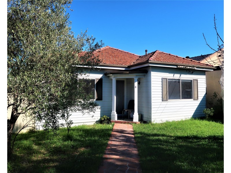 8 Irvine Street, Bankstown NSW 2200