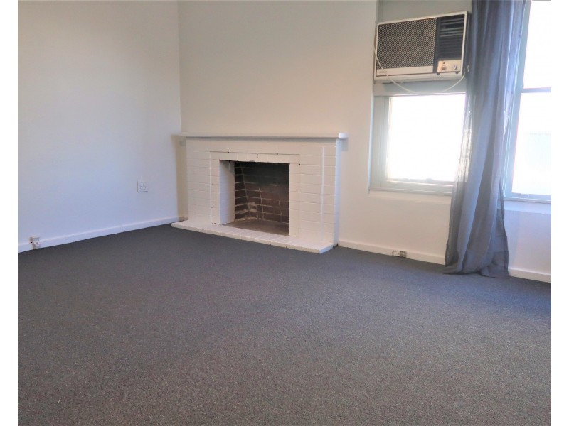 27 Frank Street, Mount Lewis NSW 2190