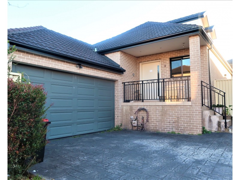 3/76 Catherine st, Punchbowl NSW 2196