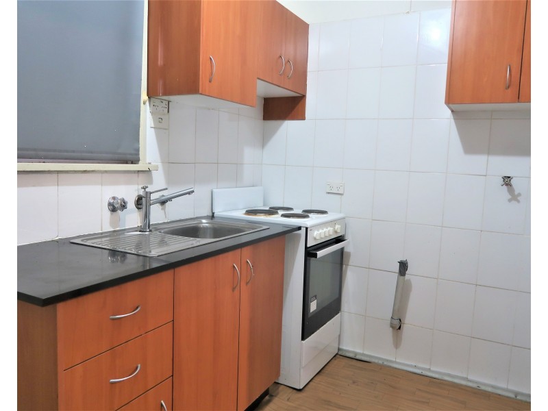 6/27 Chiswick st, South Granville NSW 2142