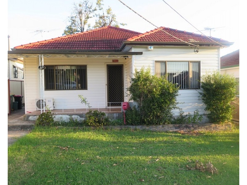 31 stephenson street, Birrong NSW 2143