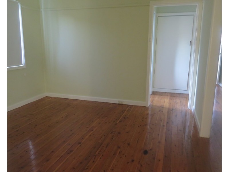 31 stephenson street, Birrong NSW 2143
