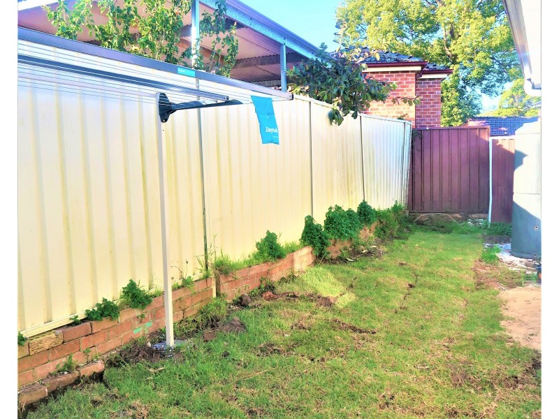 7B VIOLA ST, Punchbowl NSW 2196