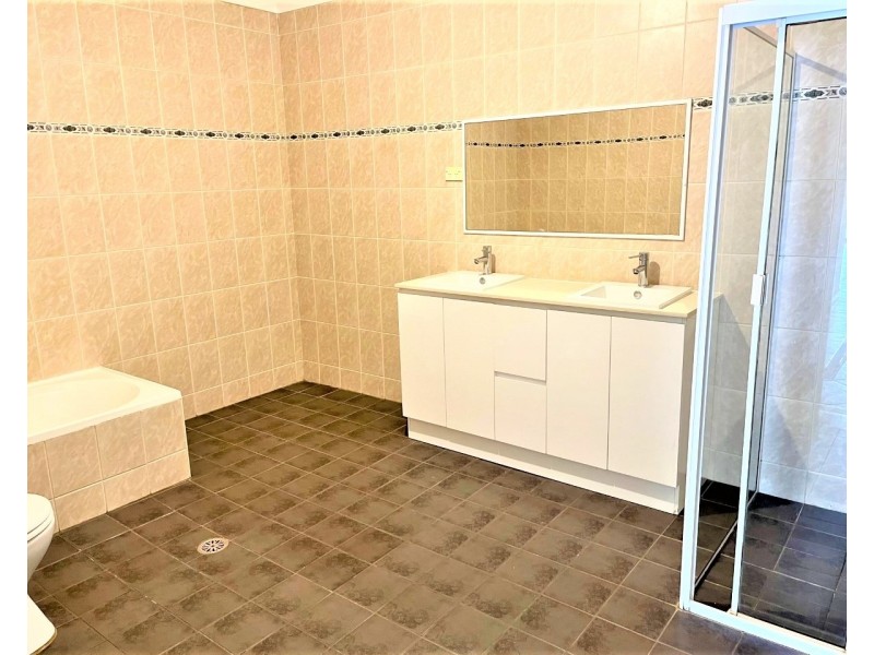 33/91 Meredith st, Bankstown NSW 2200