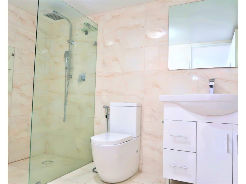 8/7 Heath st, Bankstown NSW 2200