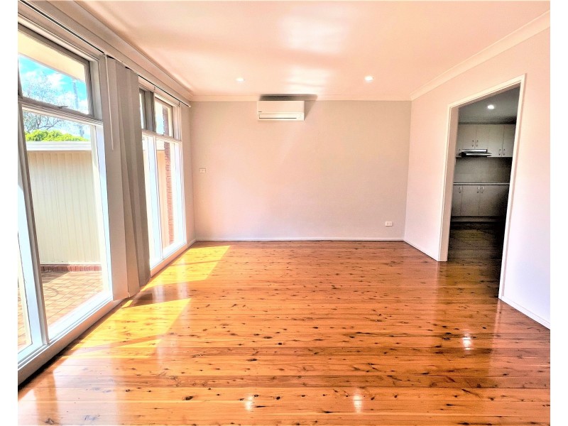 73 Farrell Rd, Bass Hill NSW 2197