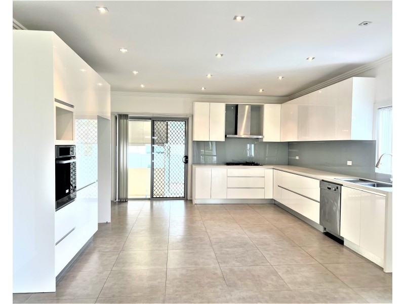 46 Ferrier rd, Birrong NSW 2143