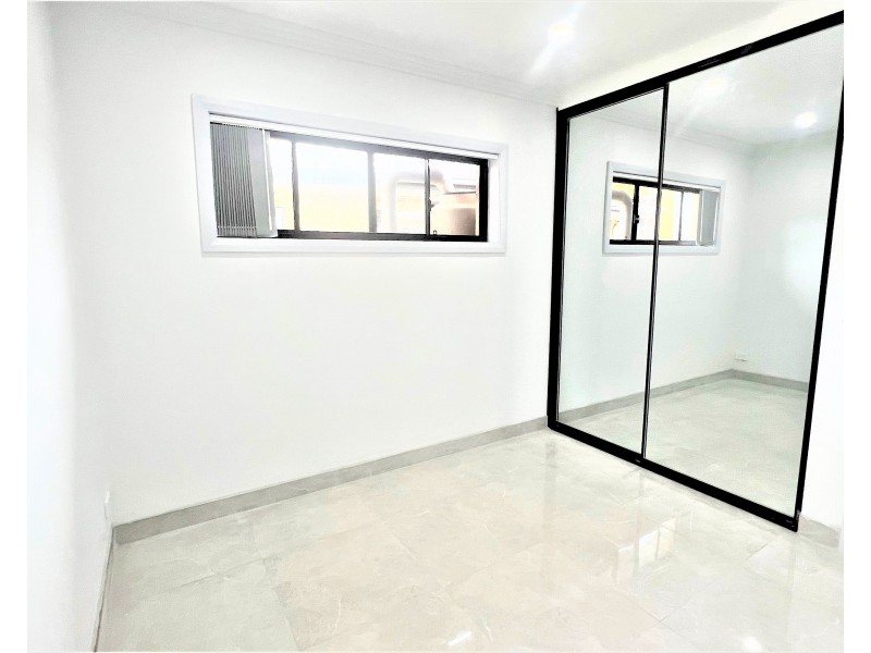 2A Clarke st, Bass Hill NSW 2197