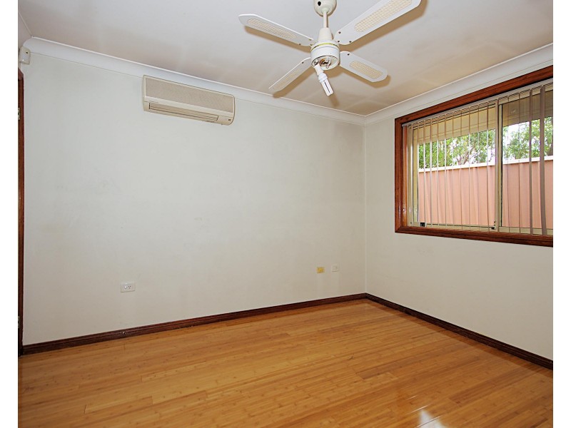 48 Kendall Drive, Casula NSW 2170