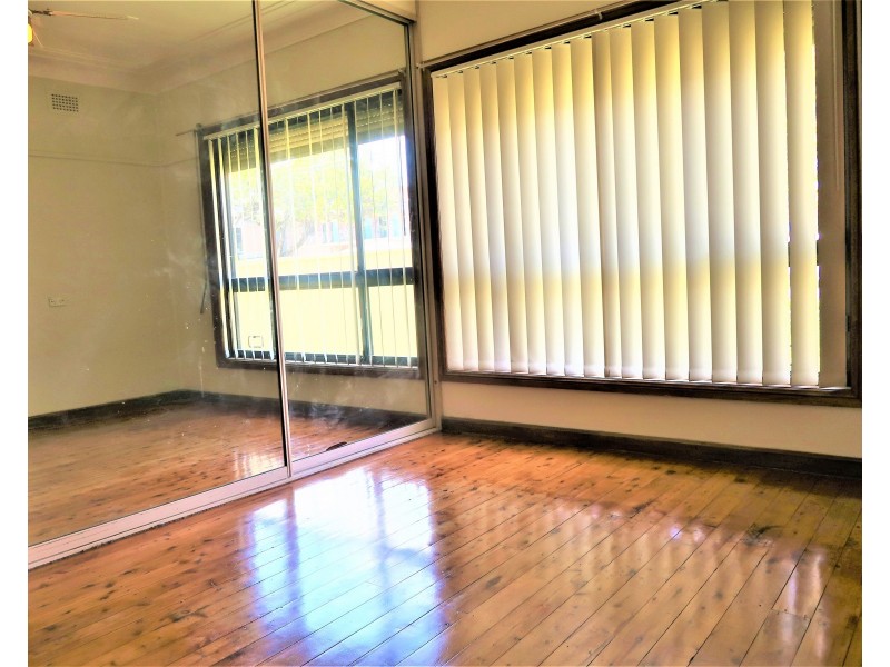 177 Mimosa Rd, Greenacre NSW 2190
