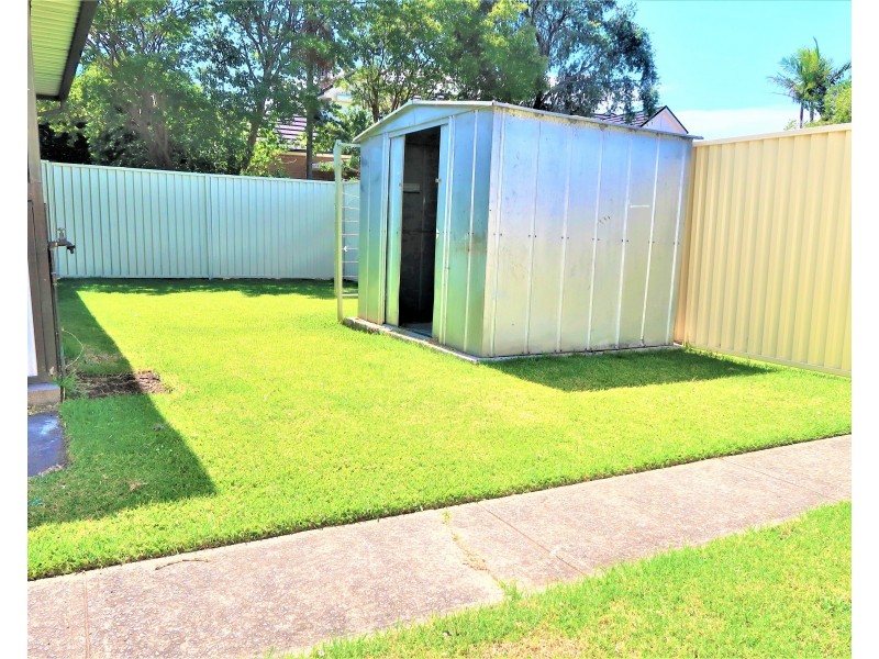 177 Mimosa Rd, Greenacre NSW 2190