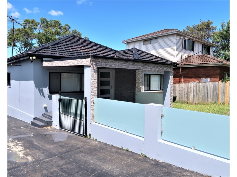 33 & 33a Karuah St, Greenacre NSW 2190