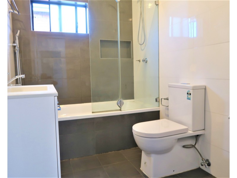 33 & 33a Karuah St, Greenacre NSW 2190
