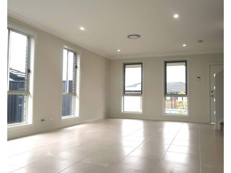 Lot  804 Edmondson Ave, Austral NSW 2179