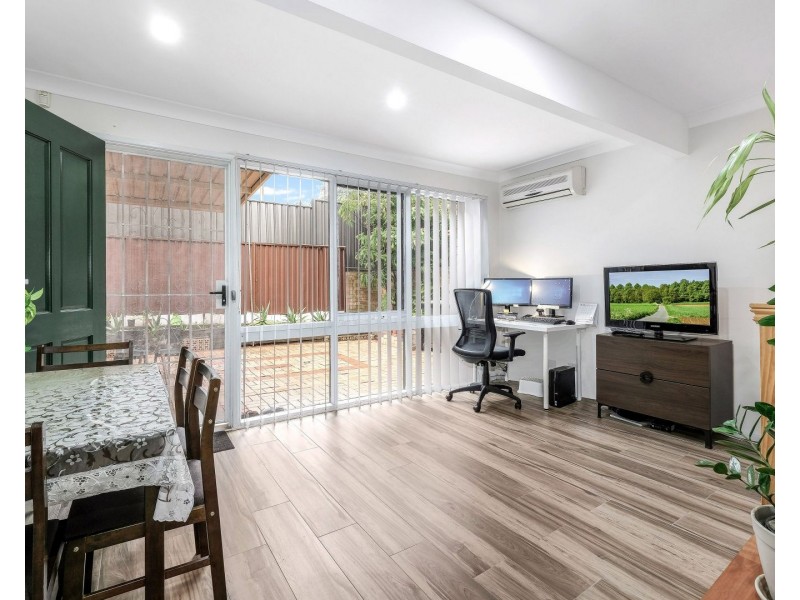2/17 Leemon St, Condell Park NSW 2200