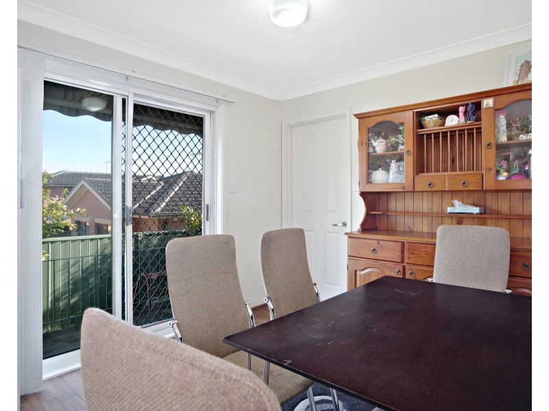 5/13 Reddall St, Campbelltown NSW 2560