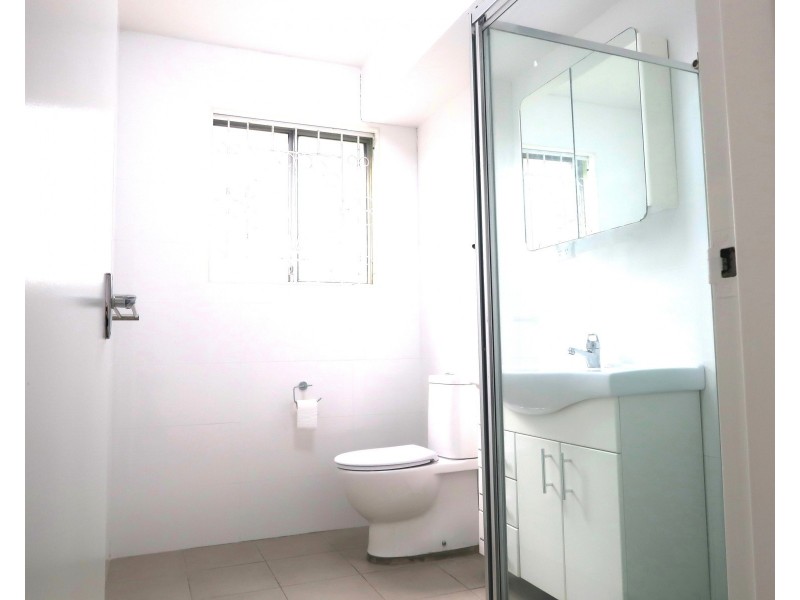 2/127 Chapel RD, Bankstown NSW 2200