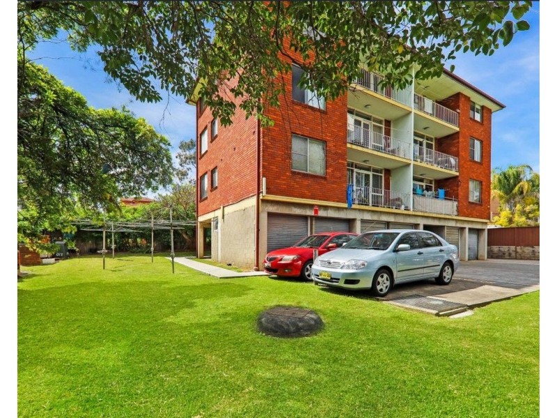 11/11 Croydon St, Lakemba NSW 2195