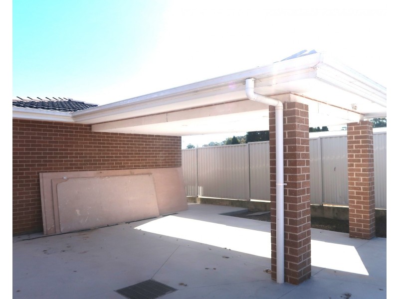 GF@76 Simmat ave, Condell Park NSW 2200