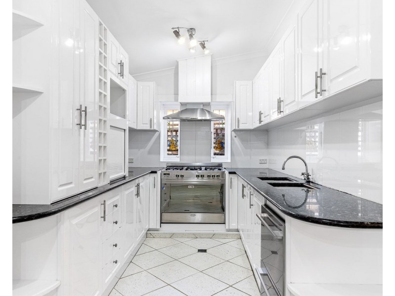 922 KIng Georges Rd, Blakehurst NSW 2221